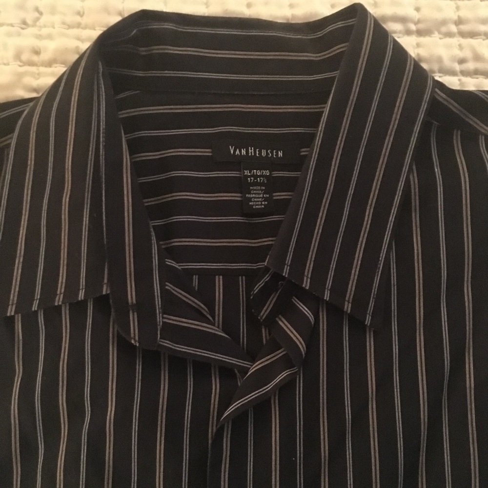 Van Heusen Casual Dress Shirt XXL 17-17-1/2